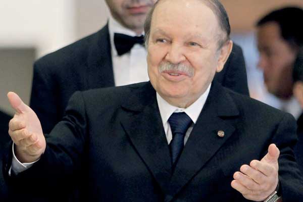 الرئيس بوتفليقة يتلقى تهاني الملوك والرؤساء