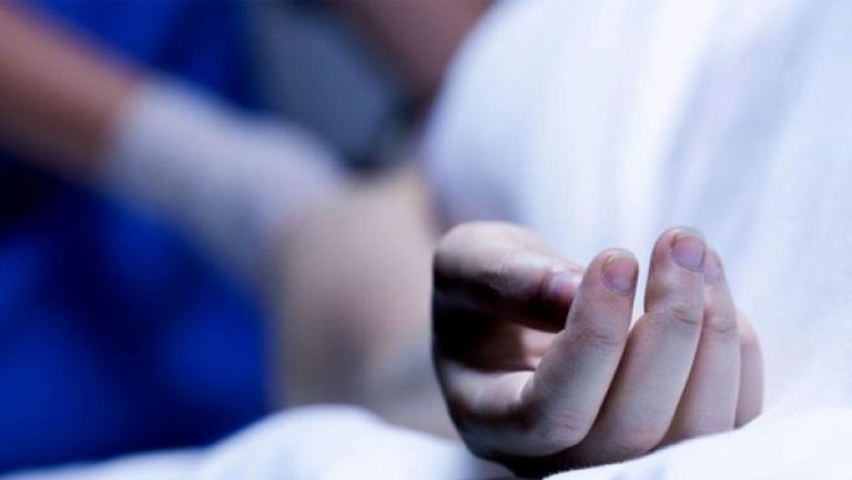 يقتل زوجته بمفك براغ