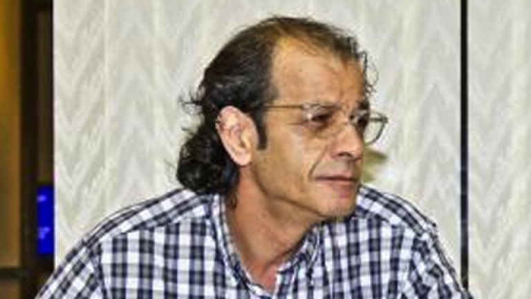 وفاة الصحفي رضوان زيزي عن عمر 60 عاما