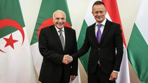 &quot;توافق تام&quot; بين الجزائر والمجر حول القضايا الإقليمية والدولية