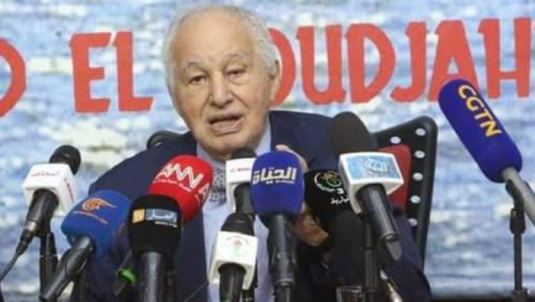 الجزائر لا تزعزعها الضغوطات الخارجية