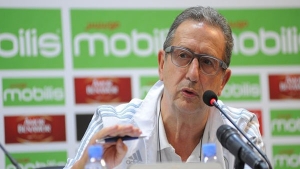 المدرب الوطني الأسبق، البلجيكي جورج ليكينس