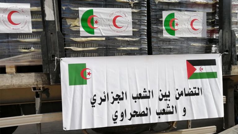 وصول 70 طنا من التمور إلى مخيمات اللاجئين الصحراويين