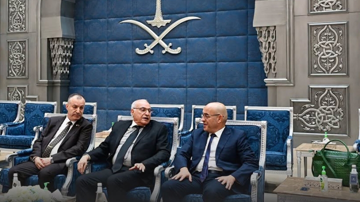 في أشغال الدورة الاستثنائية بجدة