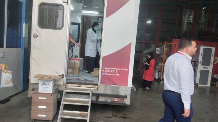 حملات تبرع في الجامعات والمزارع والمؤسسات