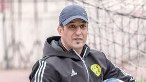 المدرب مراد كعروف