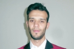 متأسف لتجاهل ذكرى رحيل والدي