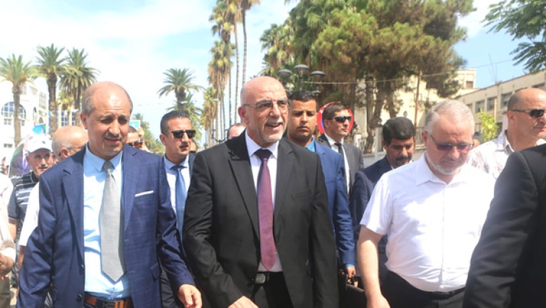 تلبية طموحات الجزائريين بنظرة اقتصادية واعدة