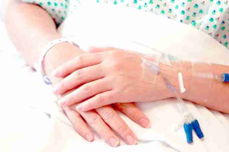 تجميد مشروع مركز مكافحة السرطان بتيارت