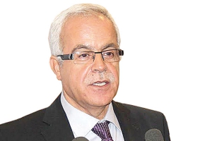 ندوة حول حق المواطن في معلومة ذات مصداقية بسطيف