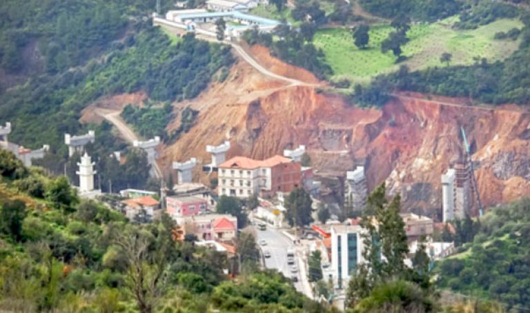 دراسة وضعية تقدم أشغال مشاريع التزويد بالمياه