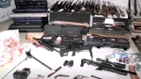 الإطاحة بشبكة إجرامية للتهريب والمتاجرة بالأسلحة