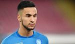 اللاعب الدولي الجزائري آدم وناس
