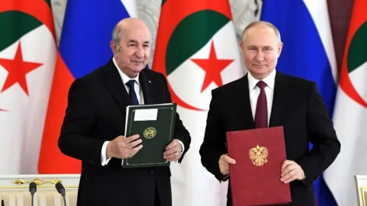 موسكو والجزائر تنخرطان في حوار سياسي نشط