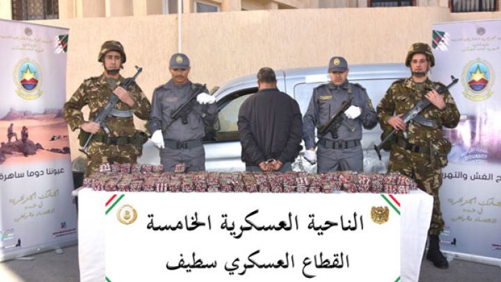توقيف 9 عناصر دعم للجماعات الإرهابية