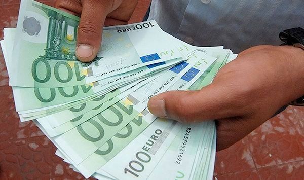 حجز 16 ألف أورو بميناء الغزوات