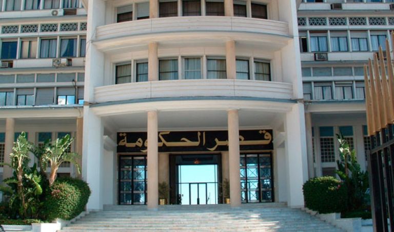 إدماج أصحاب عقود ما قبل التشغيل وترقية السكن والفلاحة وخدمات البريد