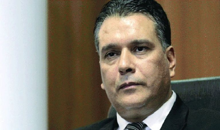 إصرار على تنحية بوشارب من رئاسة المجلس