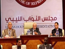 مجلس نواب طبرق يستدعي قيادة الجيش لبحث مسألة الأمن القومي