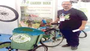 رئيس جمعية &quot;الدراجة الخضراء&quot; عبد الحكيم لعشيشي