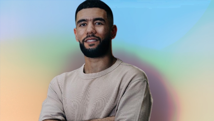 رسميا قندوسي في لوغانو السويسري لثلاث سنوات