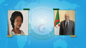 وزير الشؤون الخارجية والجالية الوطنية بالخارج، السيد أحمد عطاف-السيدة ياسين فال وزيرة الاندماج الإفريقي والشؤون الخارجية لجمهورية السنغال
