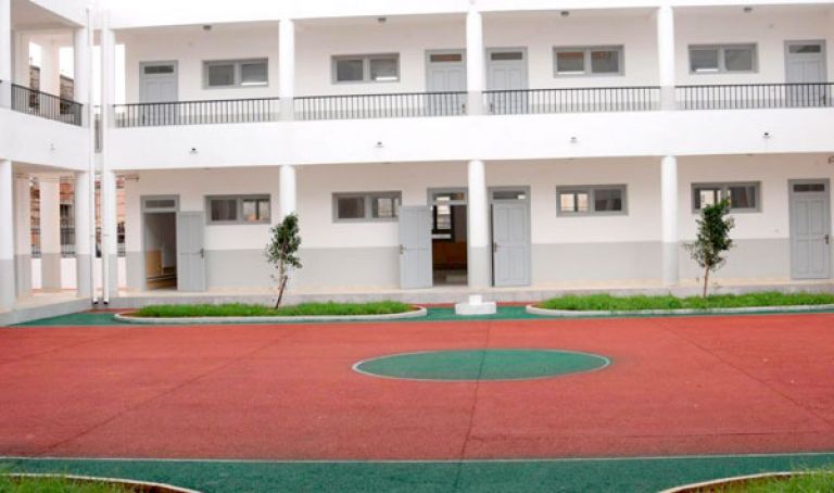برنامج استعجالي لإنجاز 61 قسما و5 متوسطات وثانويتين