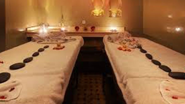 حمّامات "السبا".. خدمات علاجية وتجميلية من خمس نجوم