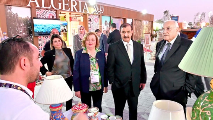 عطاف يزور جناح الجزائر بمعرض &quot;إكسبو 2023&quot;