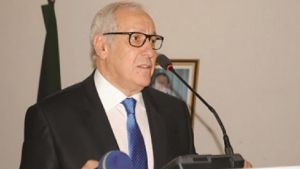 سفير الجزائر بفرنسا، محمد عنتر داود