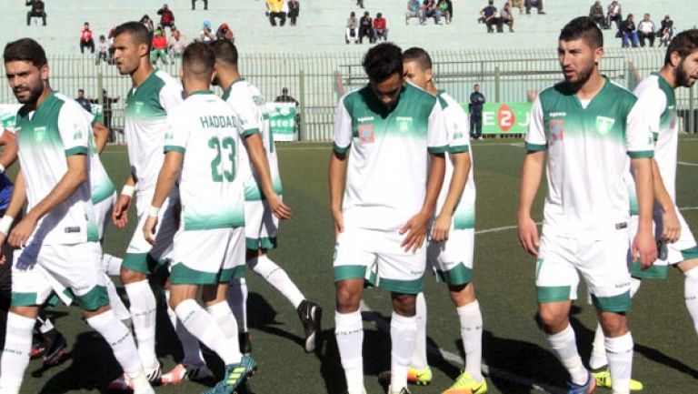معاقبة ج. وهران بمقابلتين دون جمهور وا. عنابة بلقاء واحد