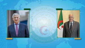 وزير الشؤون الخارجية والجالية الوطنية بالخارج، أحمد عطاف- وزير الشؤون الخارجية الإيطالي السيد أنطونيو تاجاني