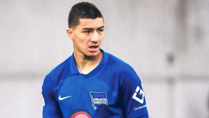 اللاعب صاحب الأصول الجزائرية، إبراهيم مازة