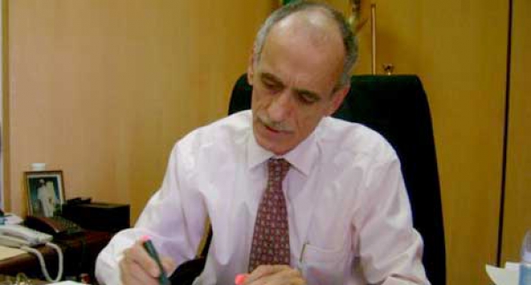 استقالة قرباج وإسناد النيابة لقليل