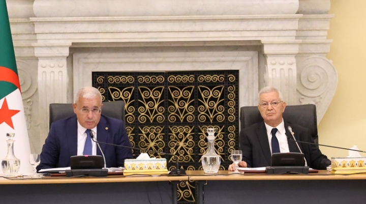 الدورة البرلمانية تنطلق بـ18 مشروع قانون.. وطيف التشريعيات حاضر