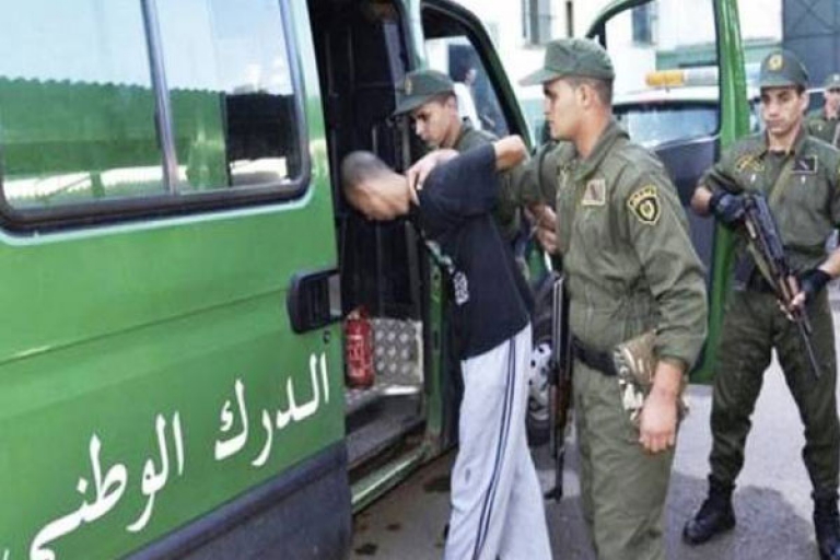 الدرك يطيح بامرأة وشريكها بالشراقة