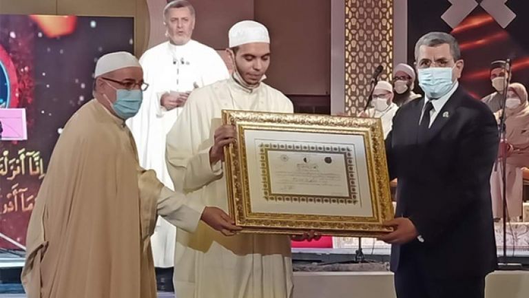 هؤلاء الفائزون في مسابقة  جائزة الجزائر لحفظ القرآن