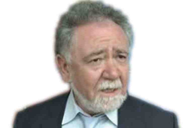 معمري منح حياته للجزائر