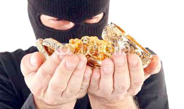 استرجاع 400 مليون مجوهرات مسروقة