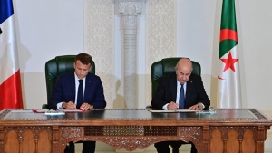 رئيس الجمهورية، السيد عبد المجيد تبون- الرئيس الفرنسي، السيد إيمانويل ماكرون