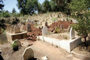 إعادة دفن رفات بمقبرة «بوحمام» في بوزريعة