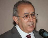لعمامرة يستقبل نظيريه التونسي والسوداني بالقاهرة