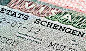 الاتحاد الأوروبي يقر تعديلات في تأشيرات ”شنغن”