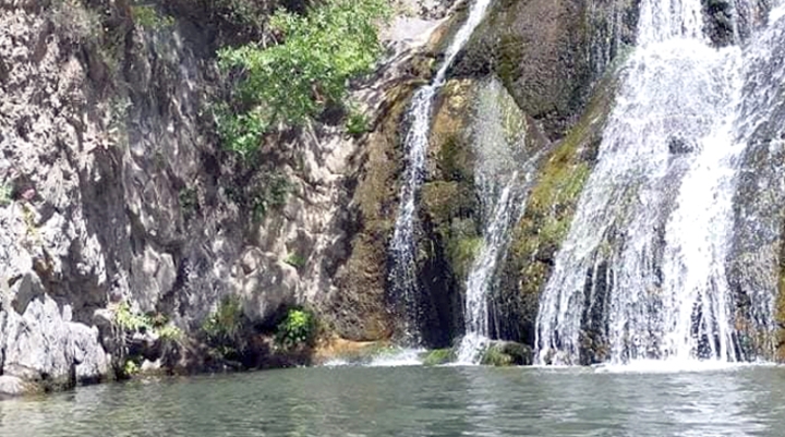 وجهة سياحية ساحرة تستقطب عشاق المغامرة