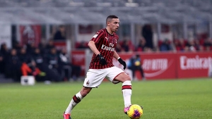 الدولي الجزائري إسماعيل بن ناصر