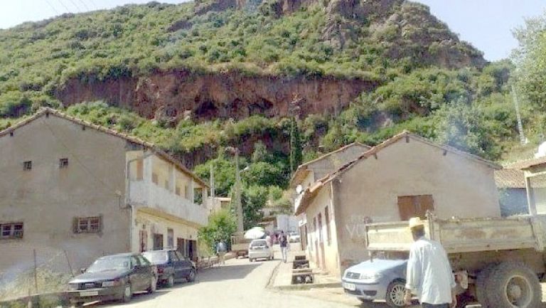 مناطق ظل في انتظار المشاريع التنموية