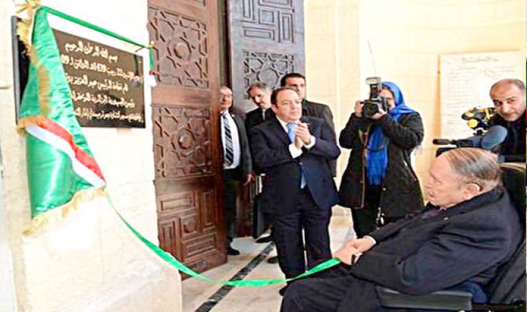 الرئيس بوتفليقة يدشن مسجد كتشاوة وتوسعتي ميترو الجزائر