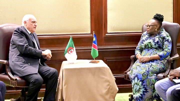 الجزائر وناميبيا ملتزمتان بنصرة القضايا العادلة