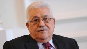 عباس يدعو للإسراع بعقد مؤتمر دولي للسلام