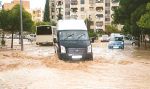 أمطار غزيرة تشل بلديات وهران
